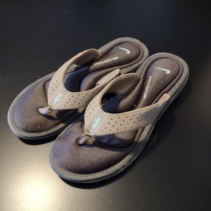 Nike Comfort Women's Flip Flops Size 8
